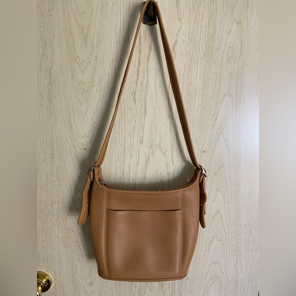COACH Vintage Slim Duffle Sac Camel Tan STUNNING ORIGINAL CONDITION 9816